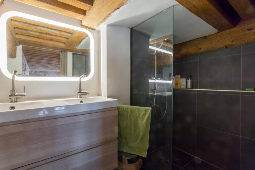 Duplex Le Vorace Apartment Lyon Exterior photo